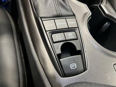 2021 Toyota Camry Hybrid XSE