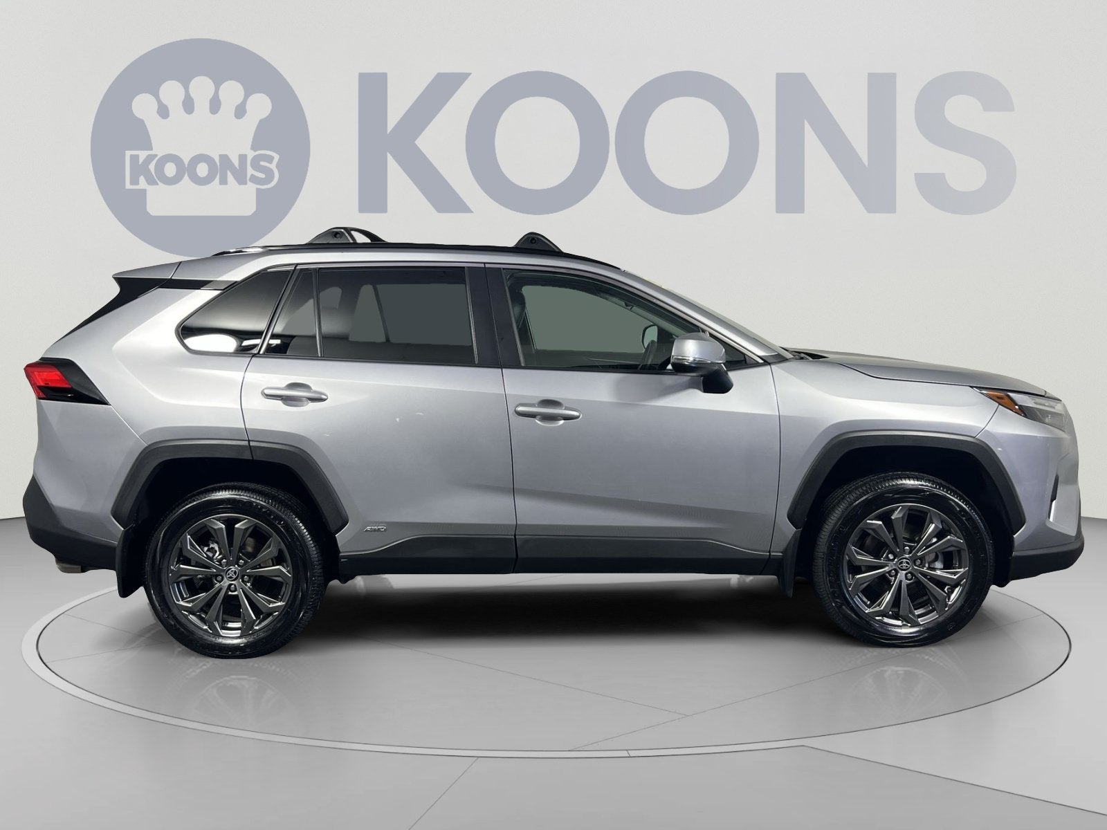2023 Toyota RAV4 Hybrid XLE Premium
