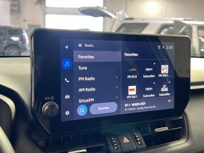 2025 Toyota RAV4 Hybrid XSE