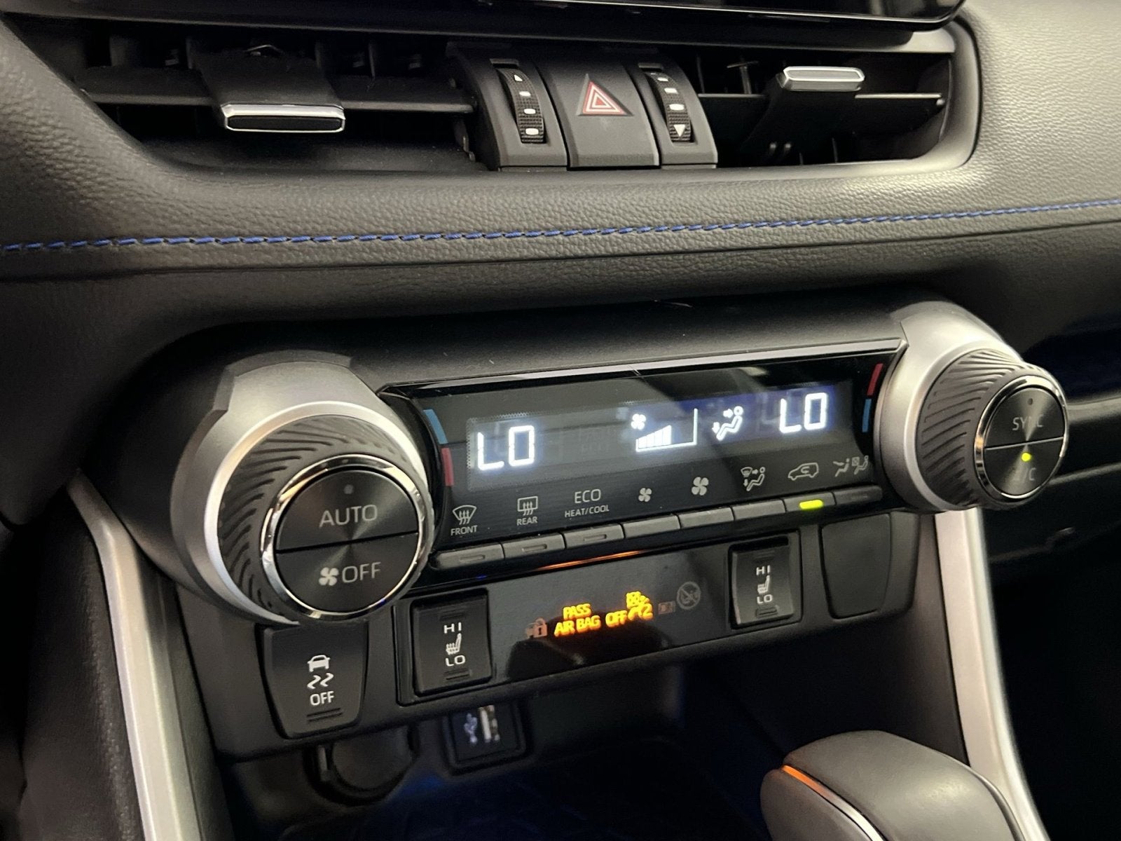 2025 Toyota RAV4 Hybrid XSE