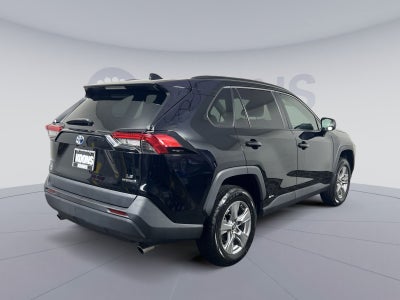 2022 Toyota RAV4 Hybrid LE