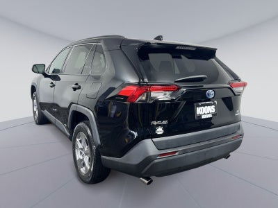 2022 Toyota RAV4 Hybrid LE
