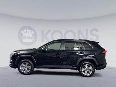 2025 Toyota RAV4 Hybrid LE