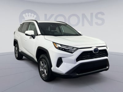 2024 Toyota RAV4 Hybrid LE