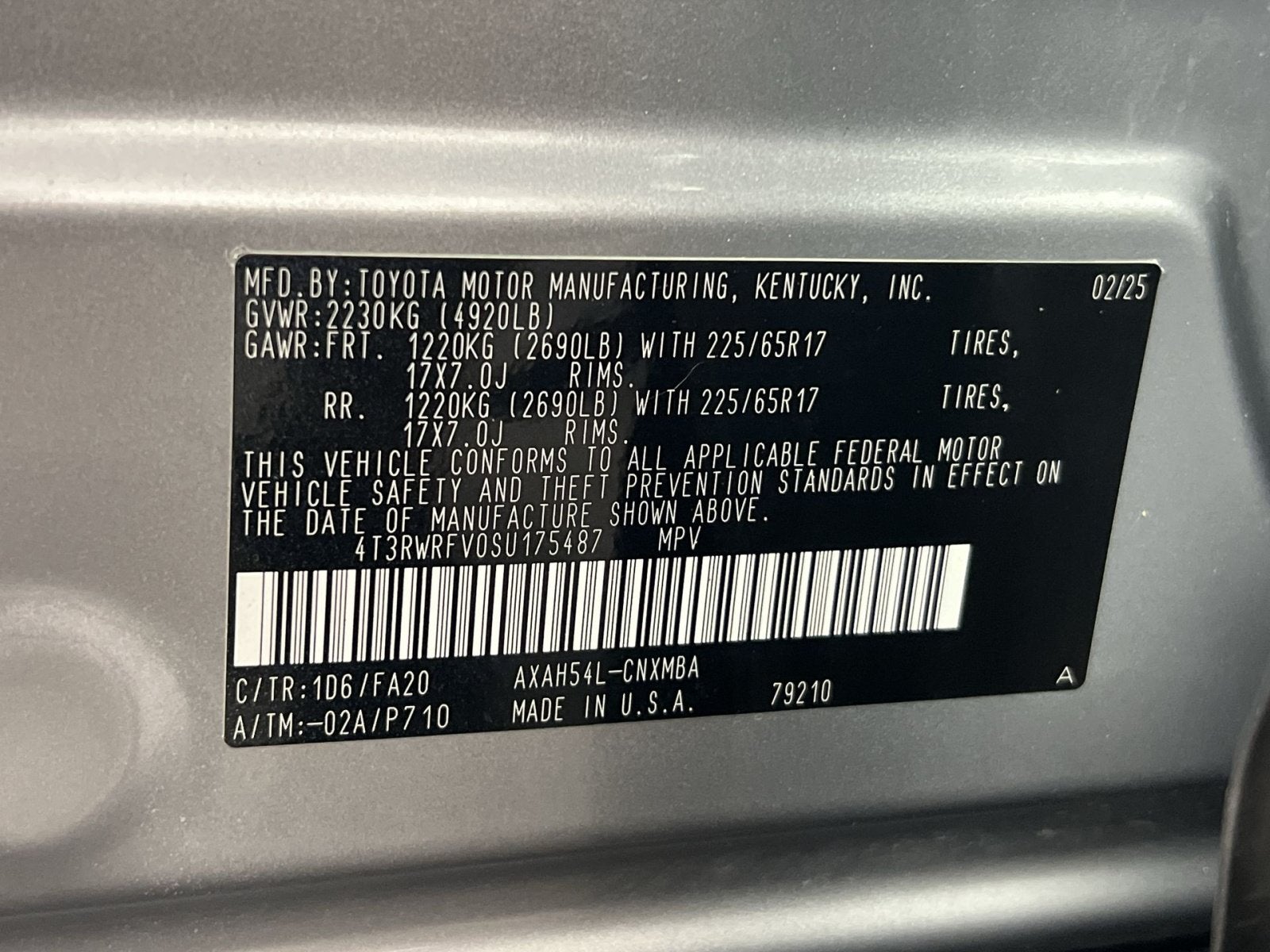 2025 Toyota RAV4 Hybrid XLE