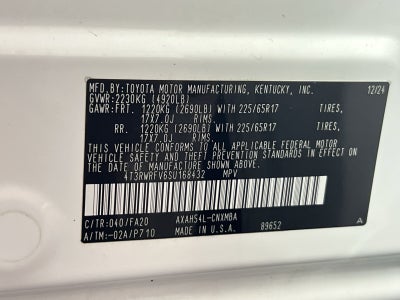 2025 Toyota RAV4 Hybrid XLE
