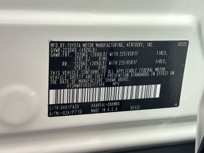 2025 Toyota RAV4 Hybrid XLE