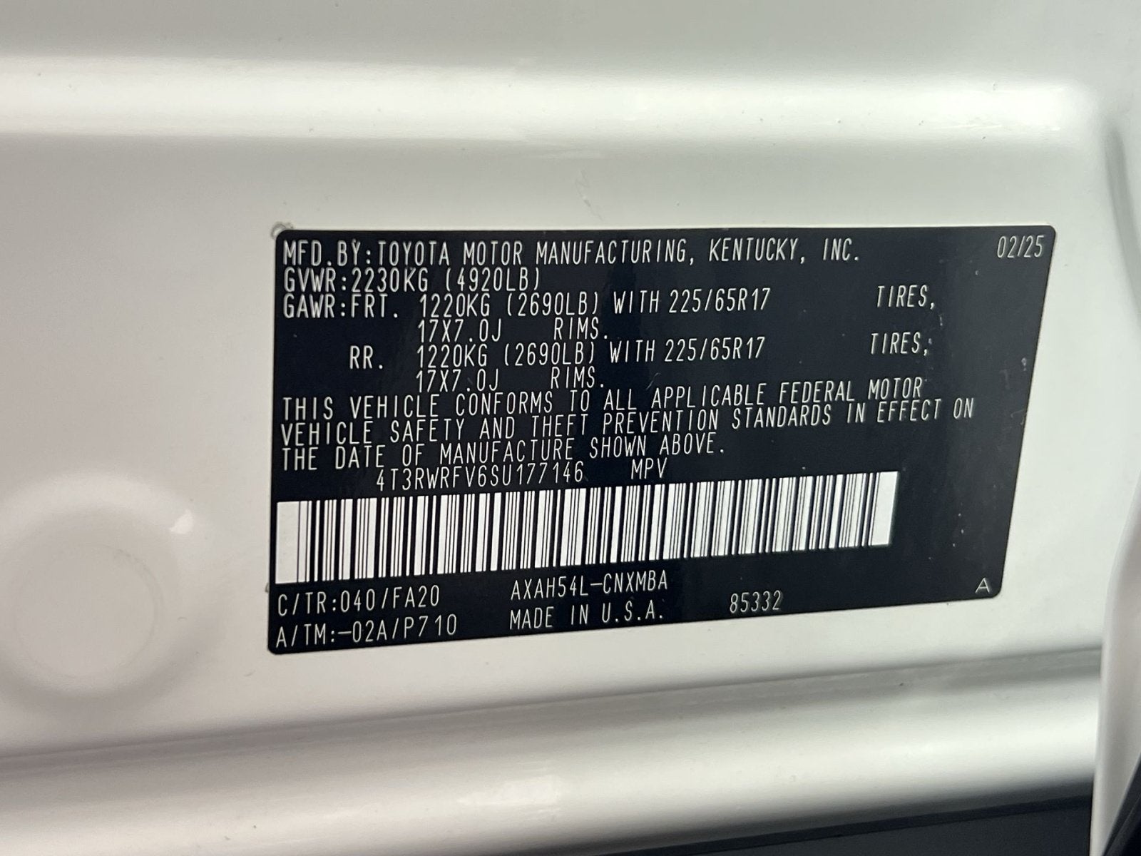 2025 Toyota RAV4 Hybrid XLE