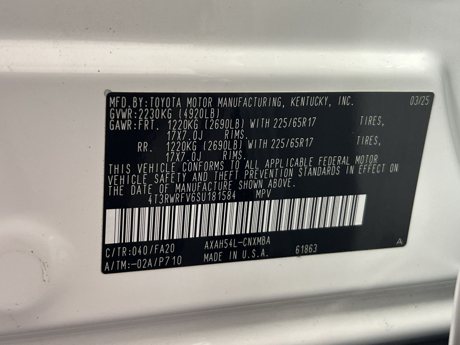 2025 Toyota RAV4 Hybrid XLE