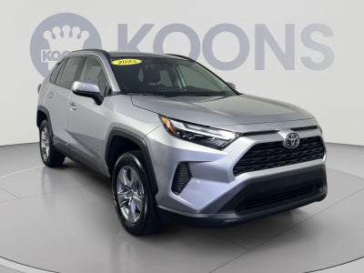 2025 Toyota RAV4 Hybrid XLE