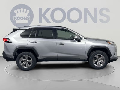 2025 Toyota RAV4 Hybrid XLE