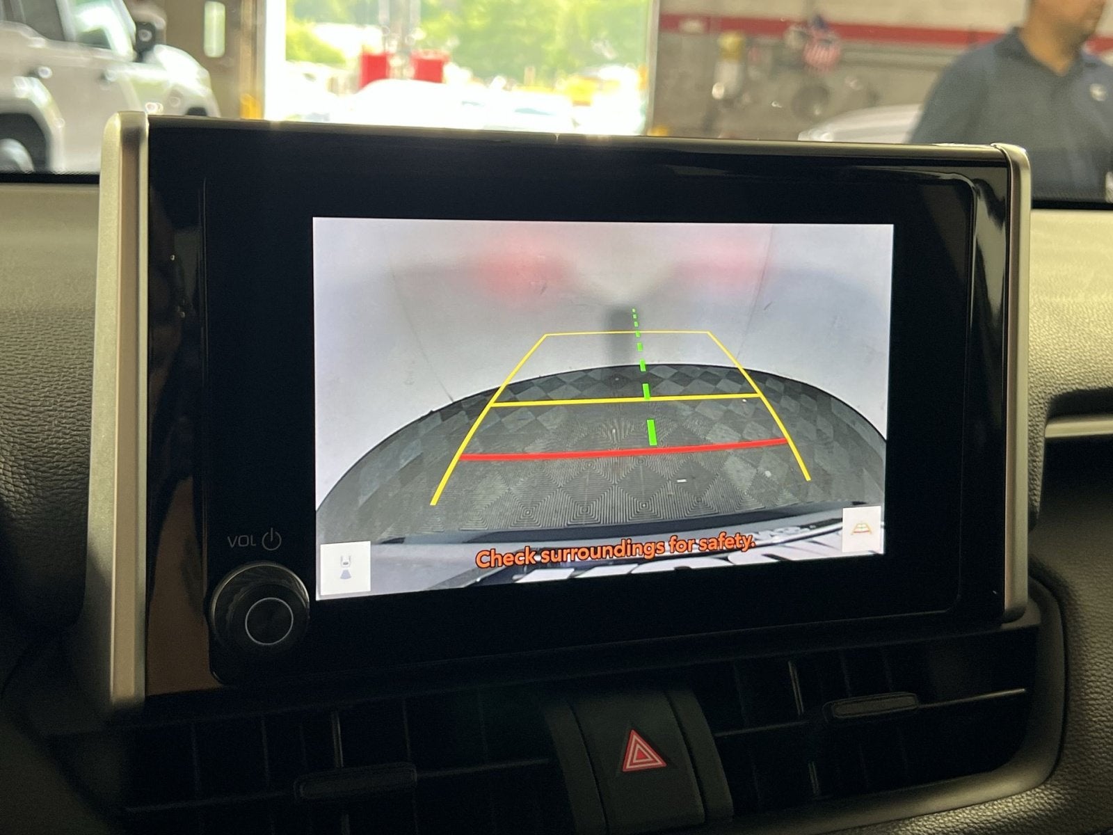 2023 Toyota RAV4 SE - Photo 20
