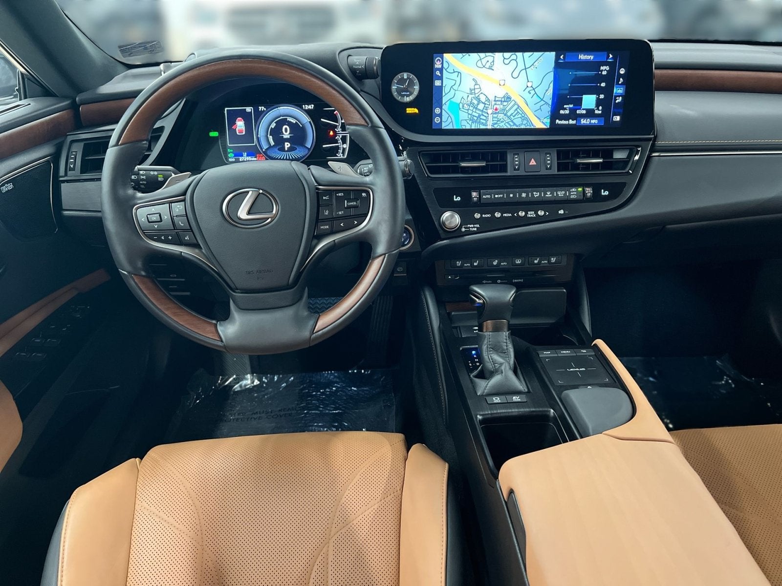 2022 Lexus ES 300h Luxury