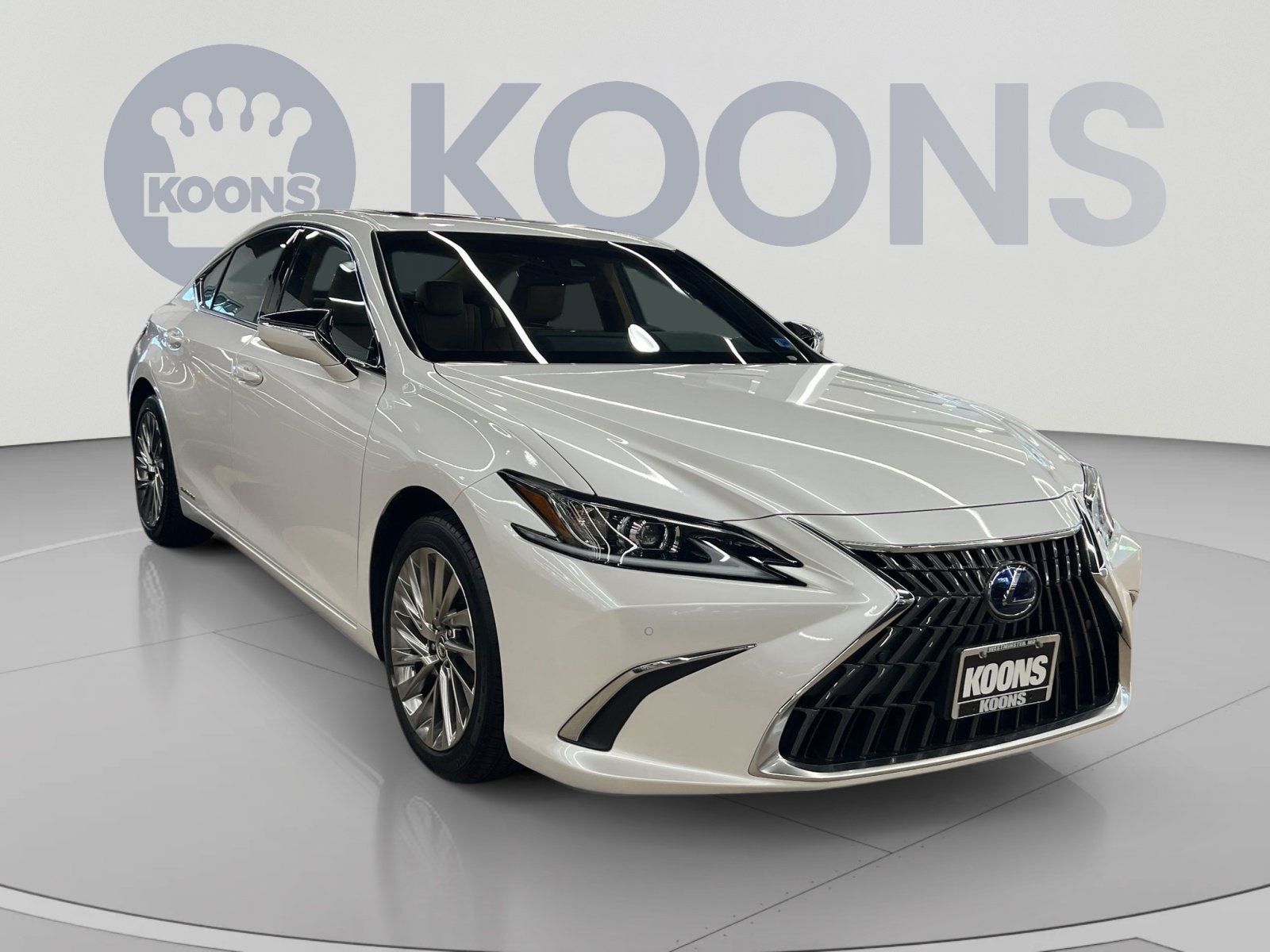 2022 Lexus ES 300h Luxury