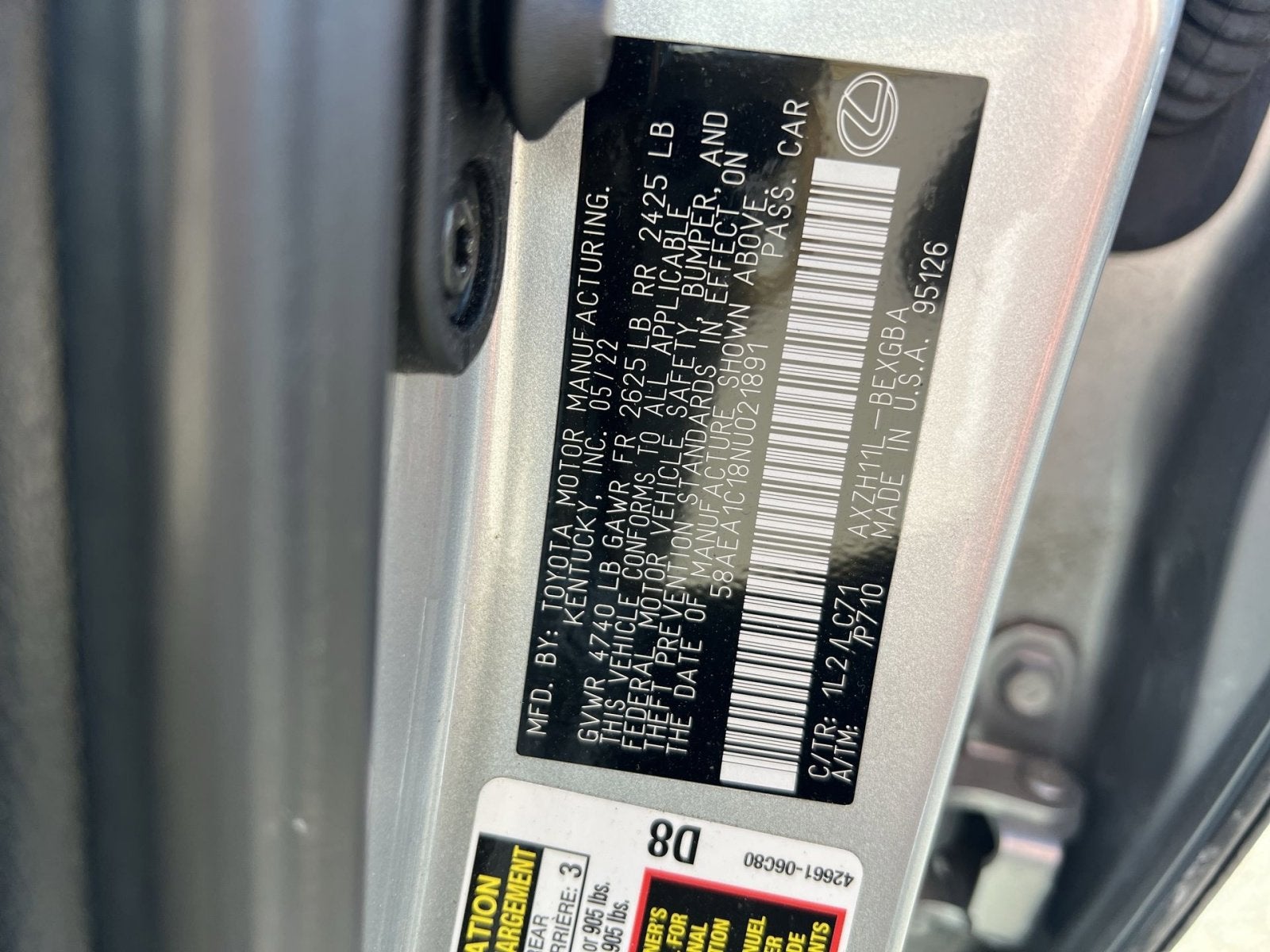 2022 Lexus ES 300h Luxury