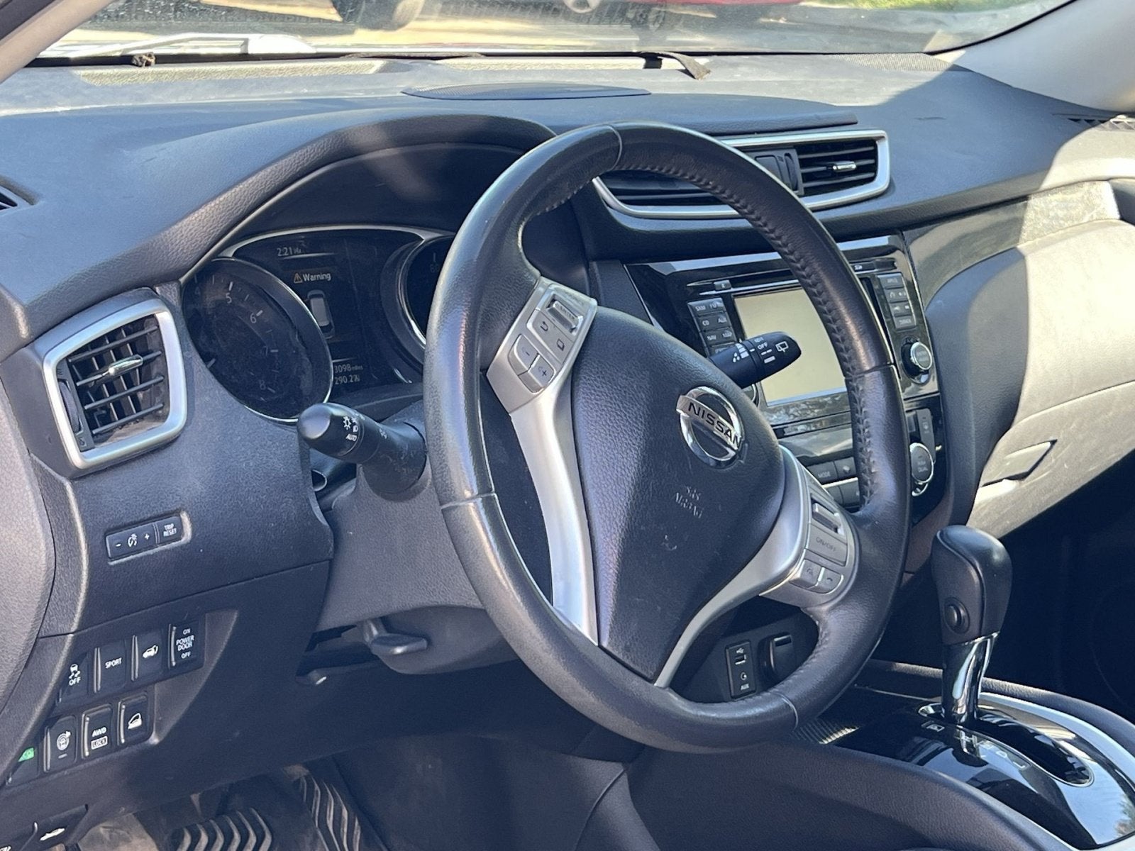 2015 Nissan Rogue SL
