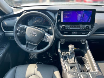 2025 Toyota Grand Highlander XLE