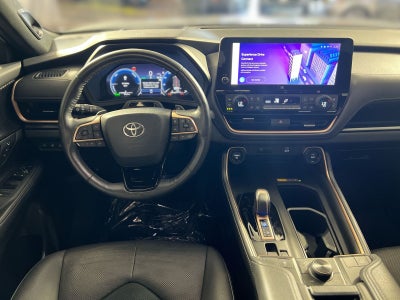 2024 Toyota Grand Highlander Hybrid MAX Platinum