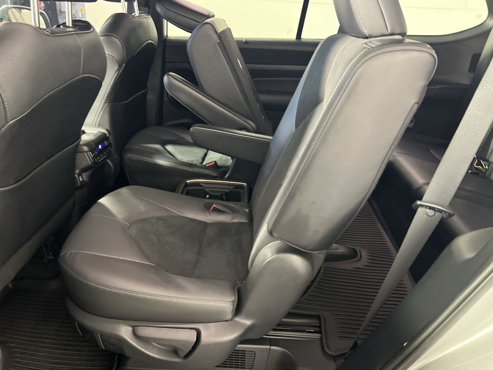 2024 Toyota Grand Highlander Hybrid MAX Platinum