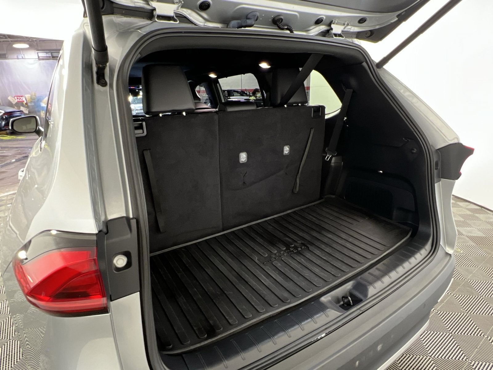 2024 Toyota Grand Highlander Hybrid MAX Platinum