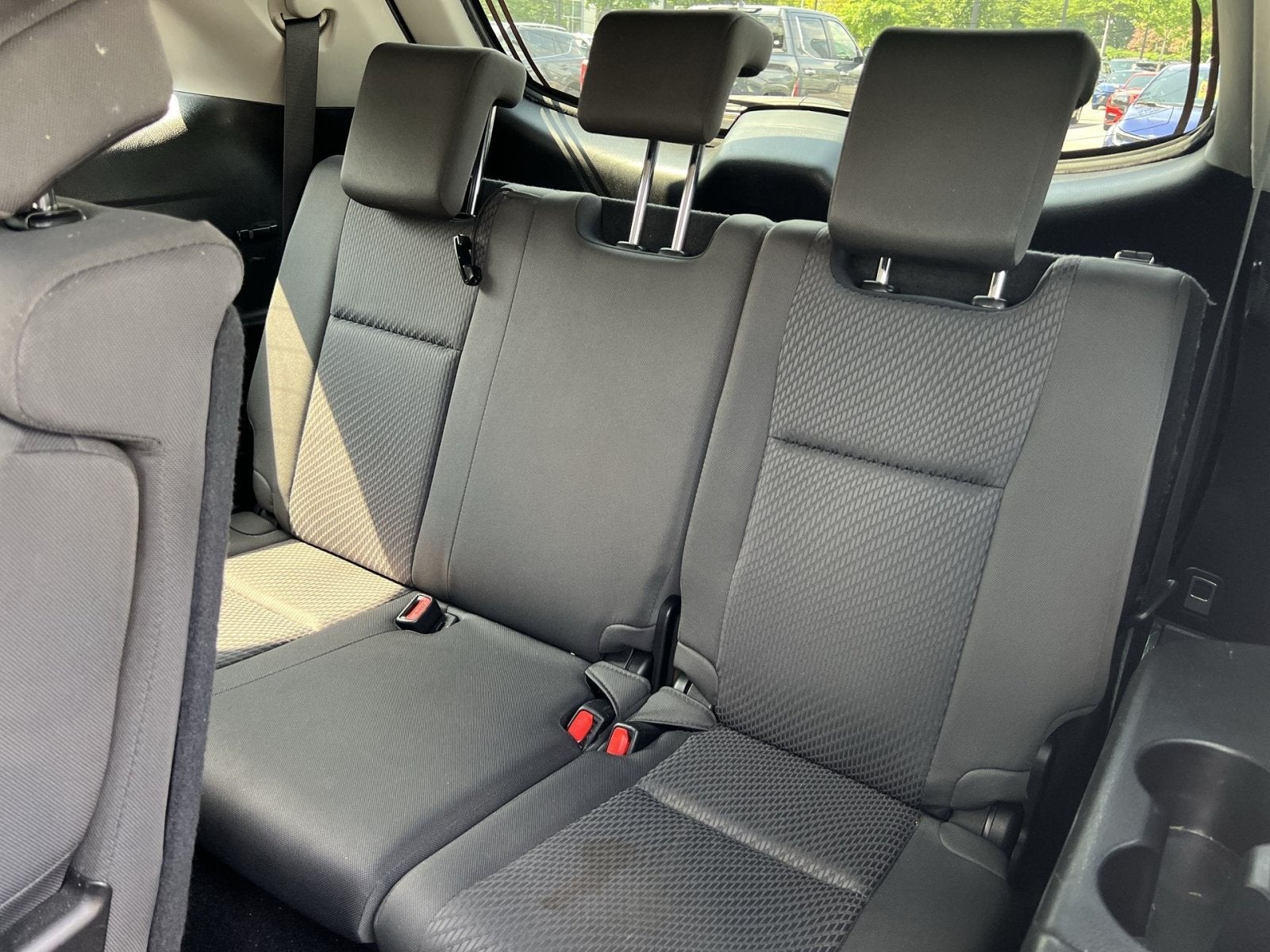 2016 Toyota Highlander LE