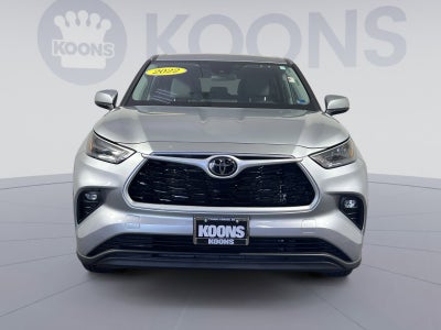 2022 Toyota Highlander LE