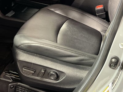 2023 Toyota Sienna Woodland Edition