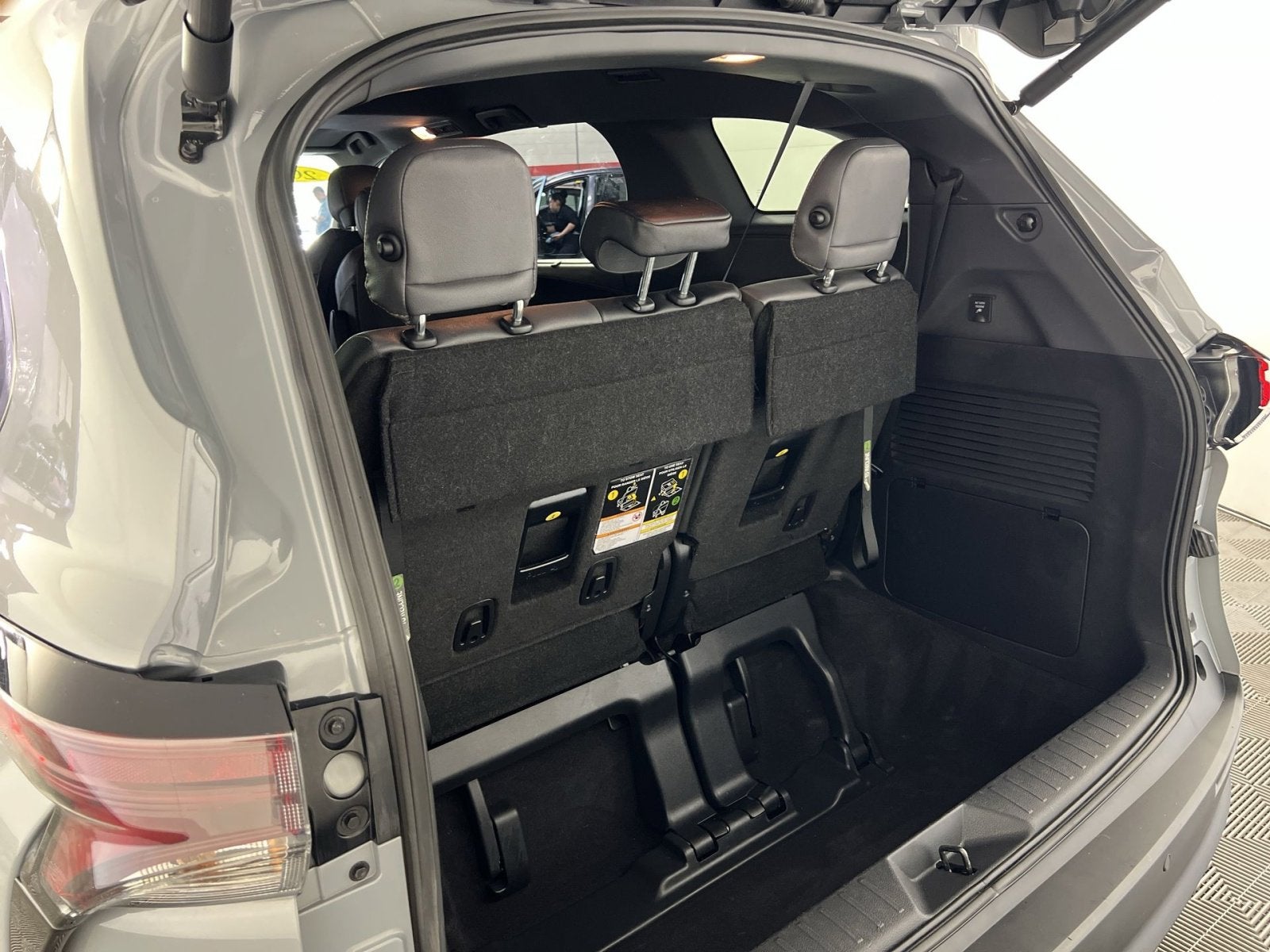2023 Toyota Sienna Woodland Edition