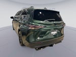 2025 Toyota Sienna Woodland Edition
