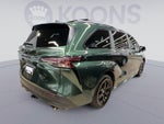 2025 Toyota Sienna Woodland Edition