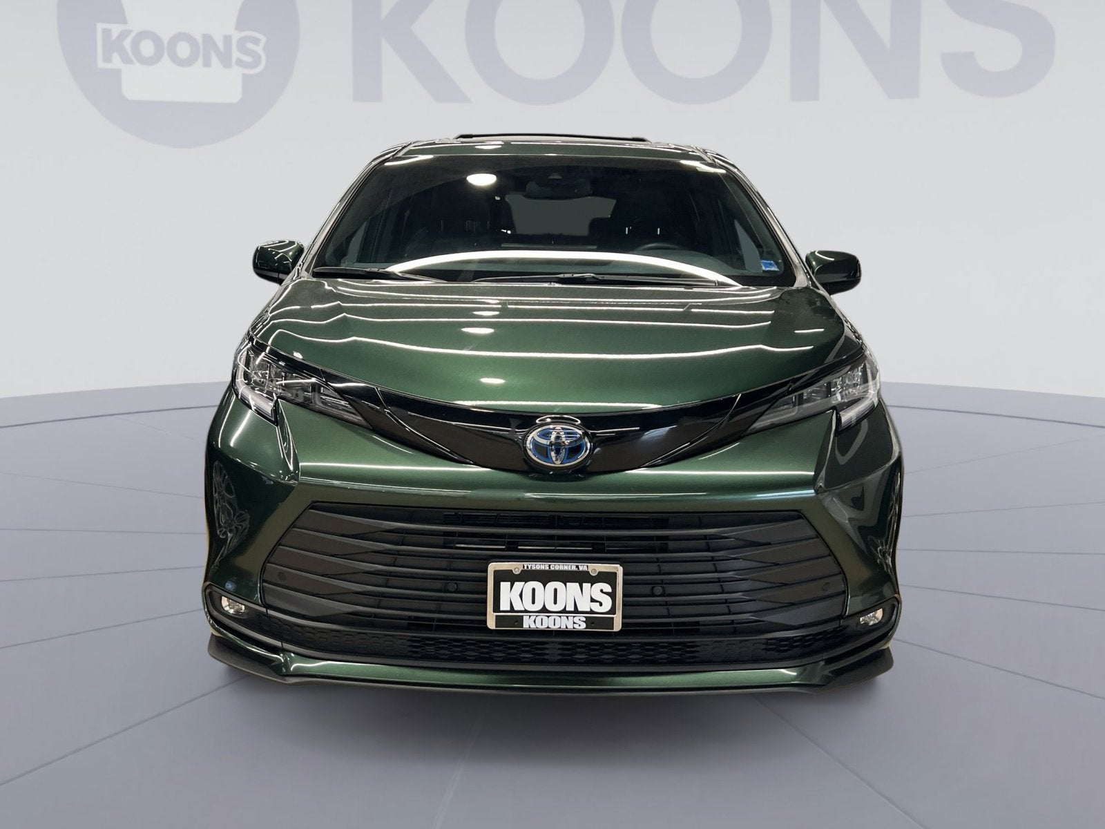 2025 Toyota Sienna Woodland Edition