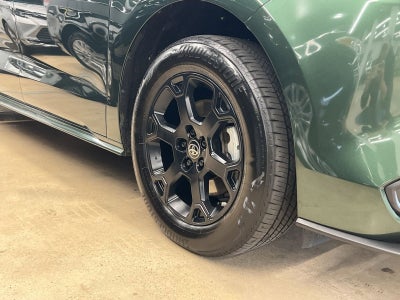 2025 Toyota Sienna Woodland Edition