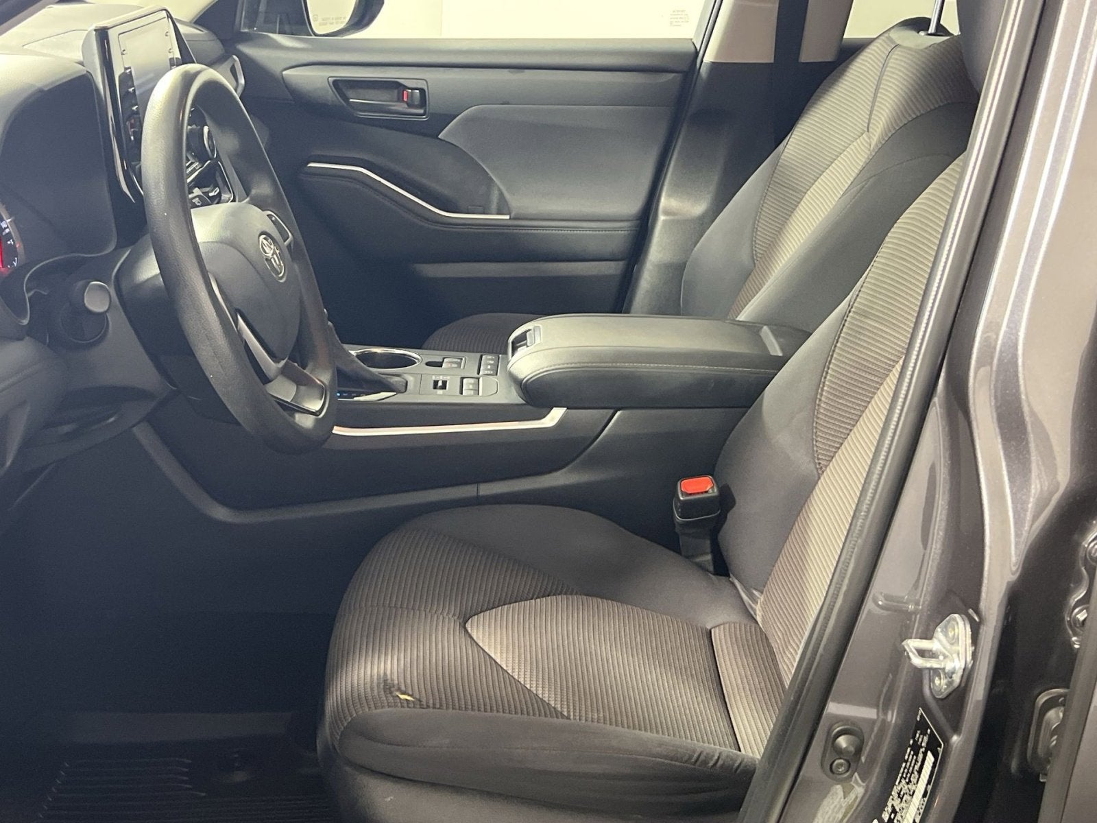 2022 Toyota Highlander L