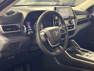 2022 Toyota Highlander L