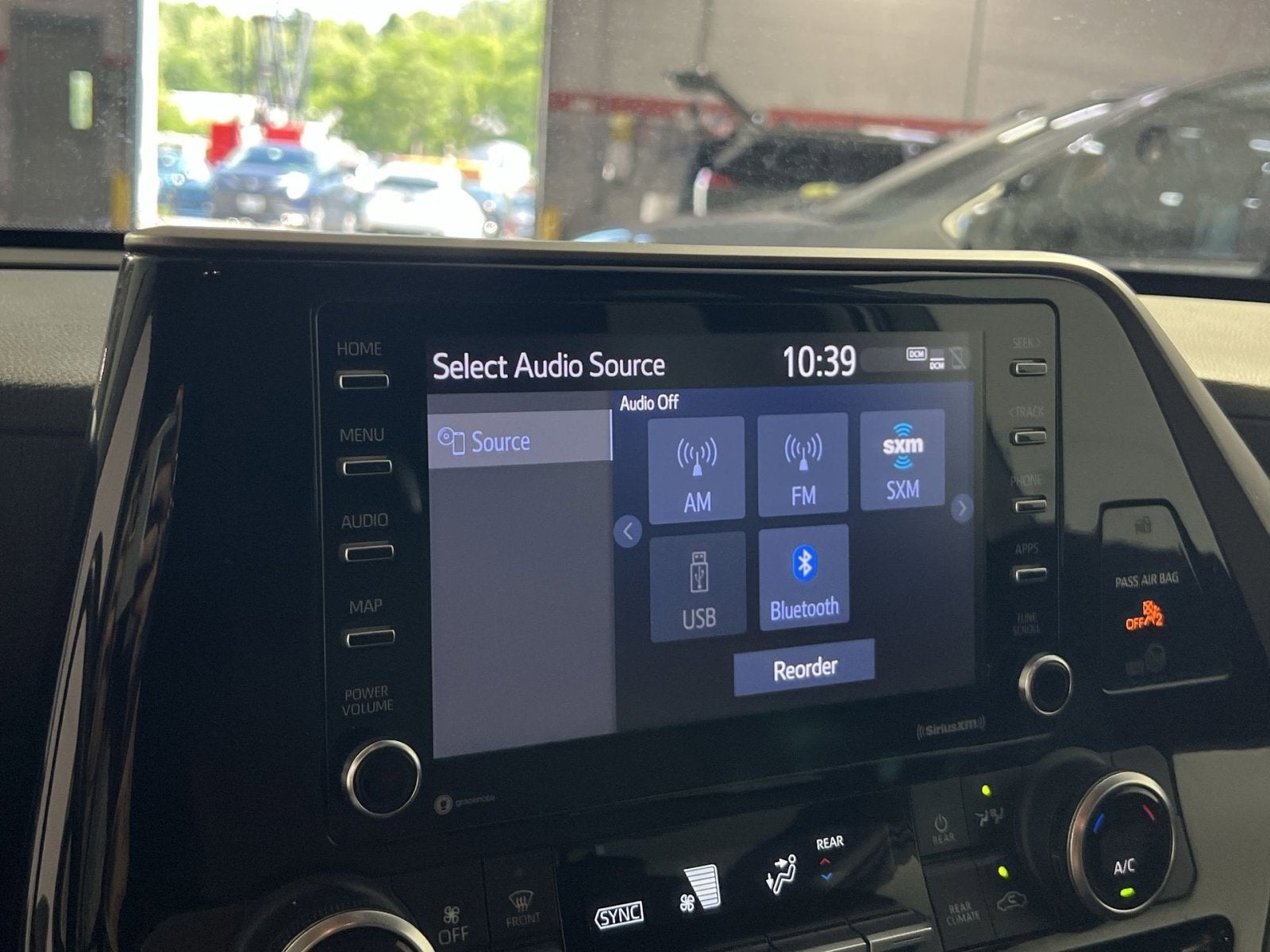 2022 Toyota Highlander L