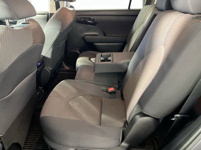 2022 Toyota Highlander L