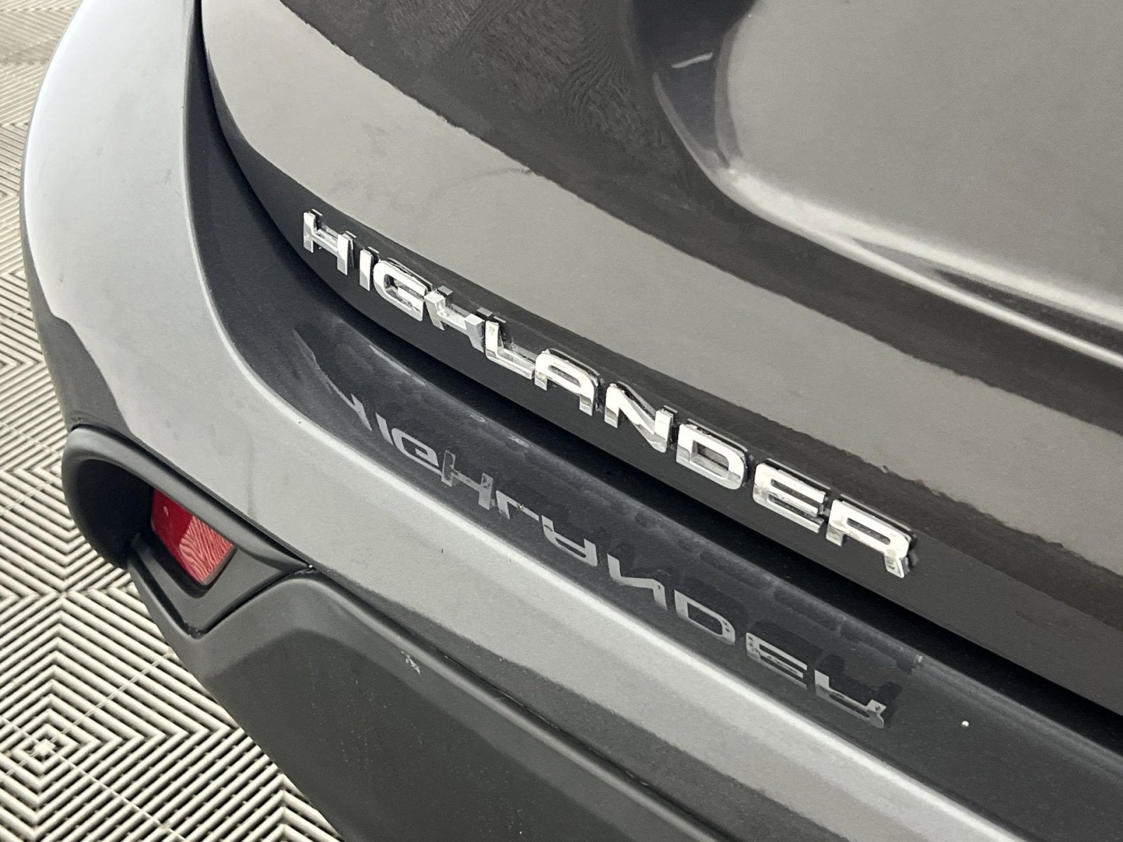 2022 Toyota Highlander L
