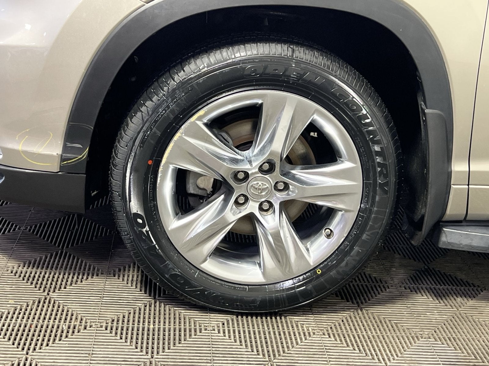 2015 Toyota Highlander Hybrid Limited Platinum