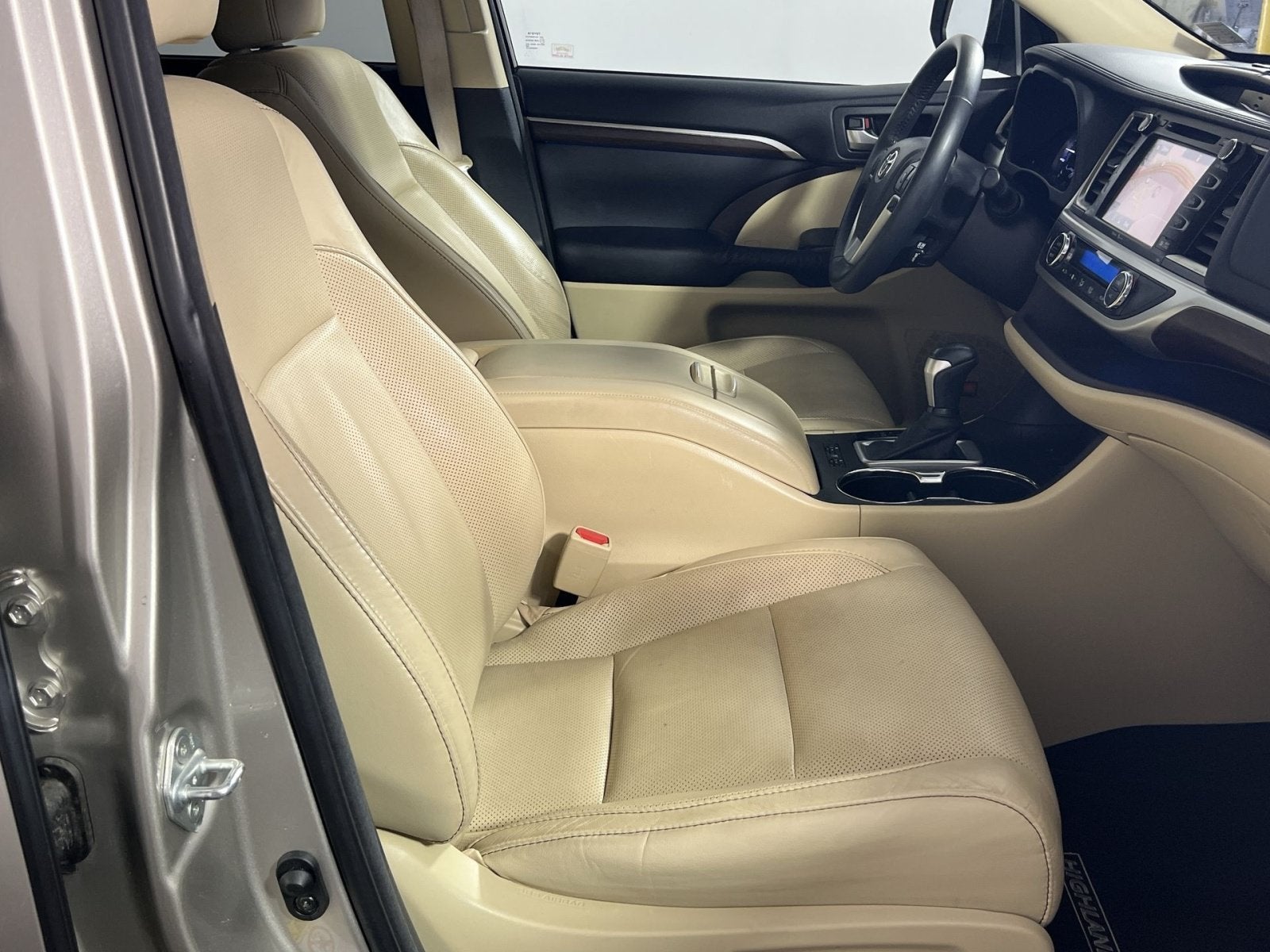 2015 Toyota Highlander Hybrid Limited Platinum