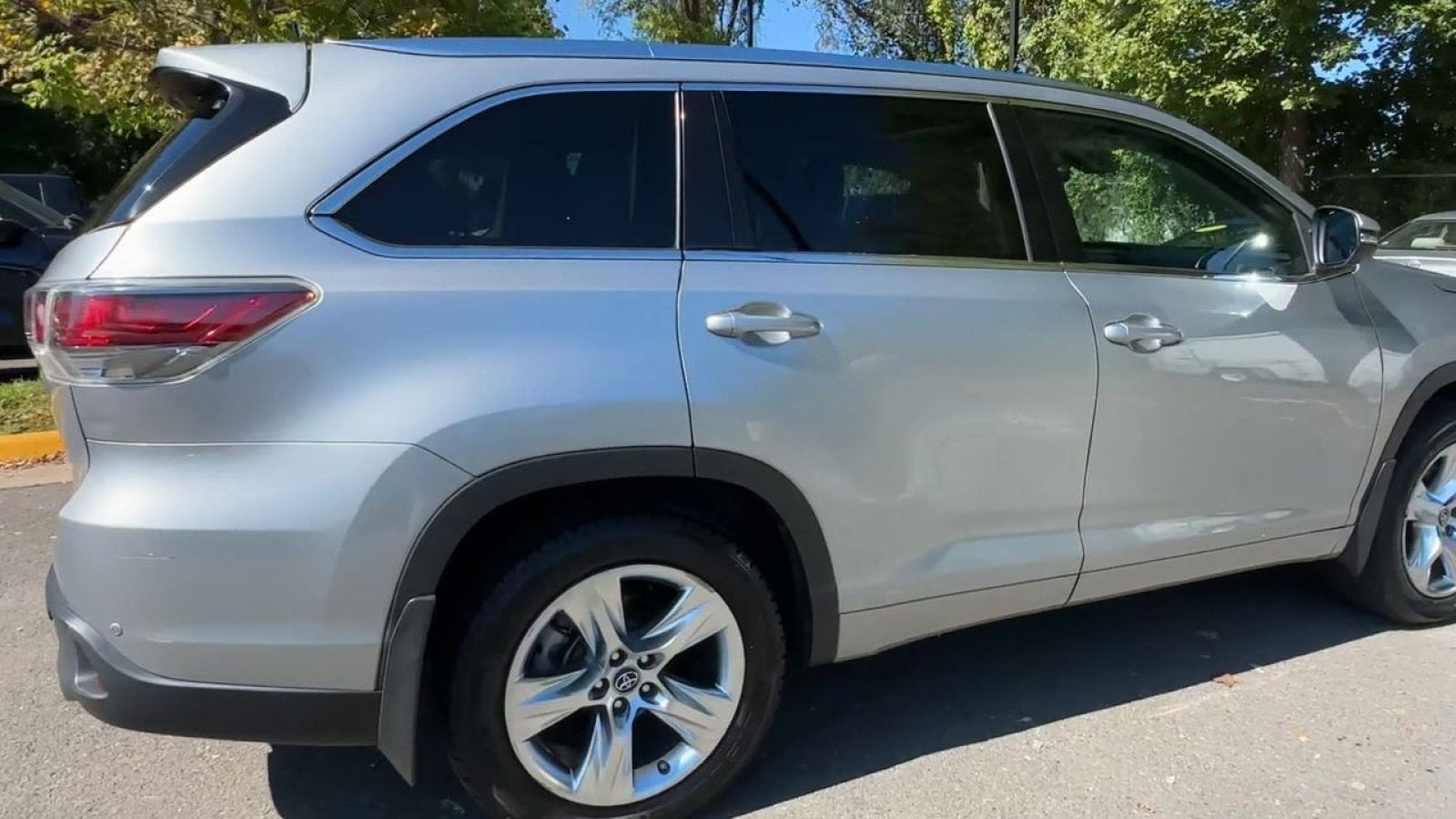 2016 Toyota Highlander Limited