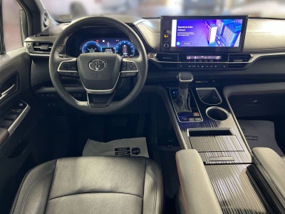 2025 Toyota Sienna XSE