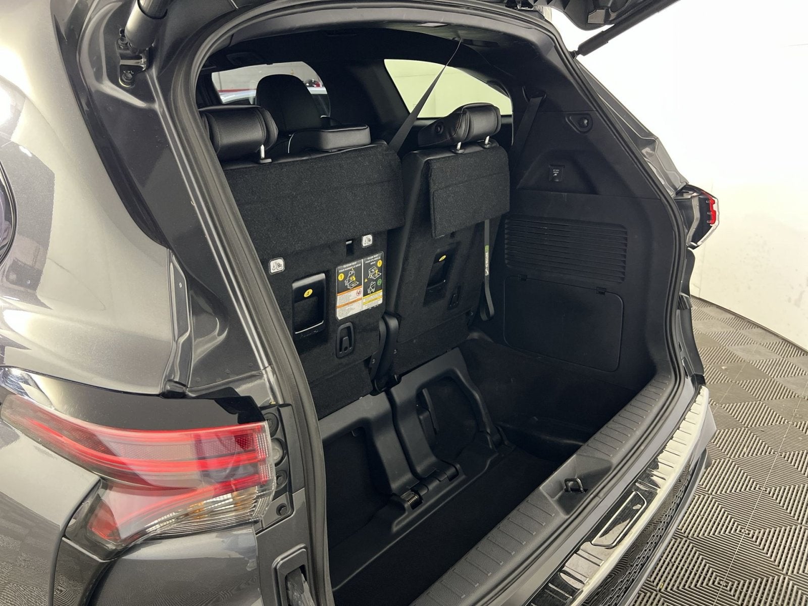 2025 Toyota Sienna XSE