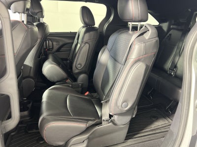 2025 Toyota Sienna XSE