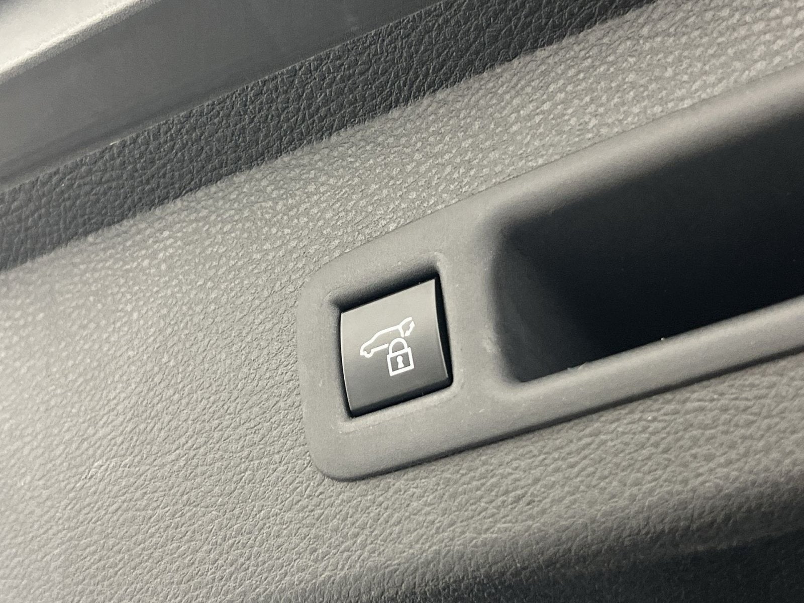 2025 Toyota Sienna XSE