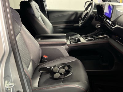2025 Toyota Sienna XSE