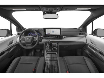 2025 Toyota Sienna XSE