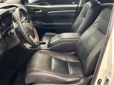 2018 Toyota Highlander Limited Platinum