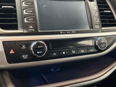 2018 Toyota Highlander Limited Platinum