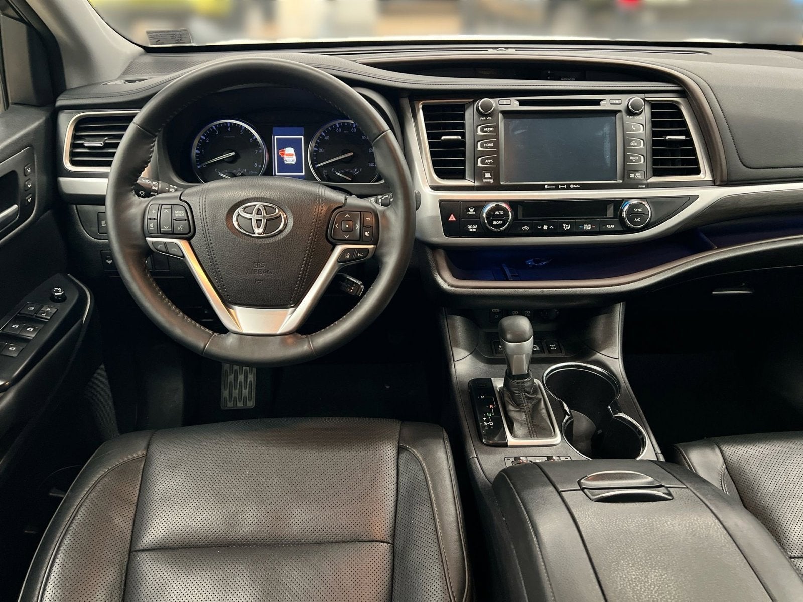 2018 Toyota Highlander Limited Platinum