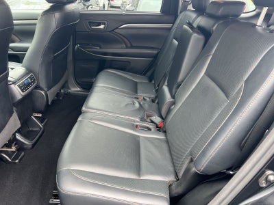 2018 Toyota Highlander Limited Platinum